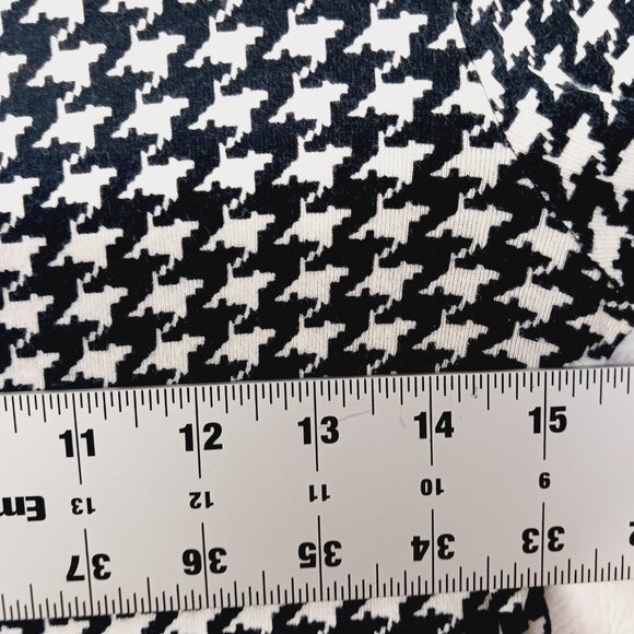 Lauren Ralph Lauren, Black & White Houndstooth Short Sleeve Cotton Top, Medium - Picture 7 of 13